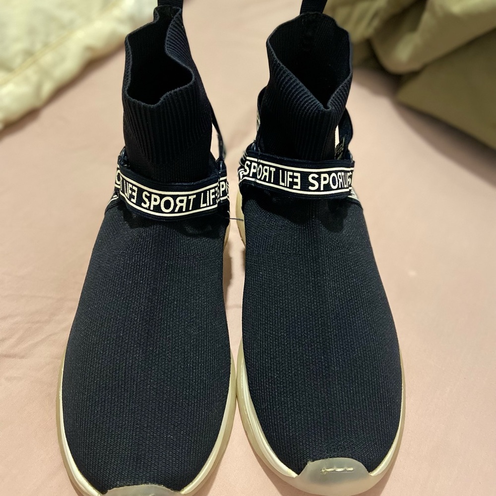 Dark blue ZARA sneaker size 38